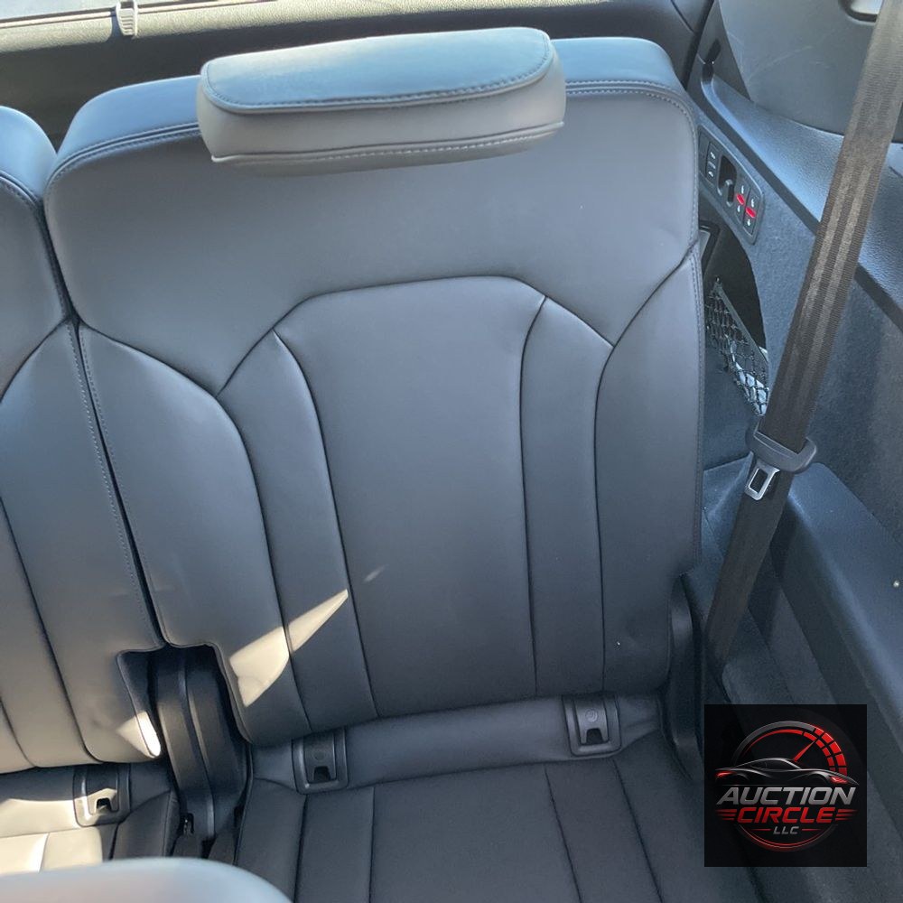 2025 Audi Q7 Prestige 55