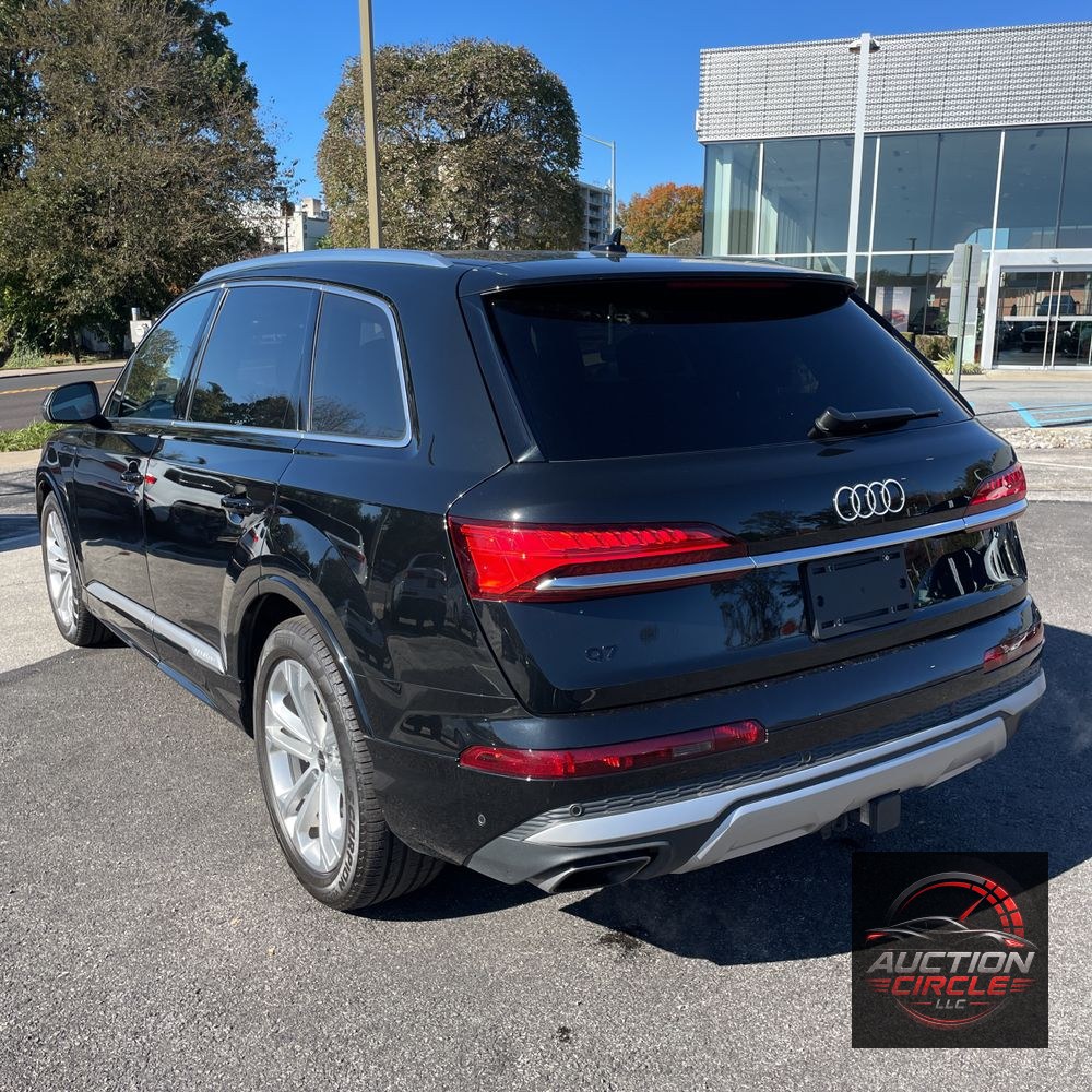 2025 Audi Q7 Prestige 55