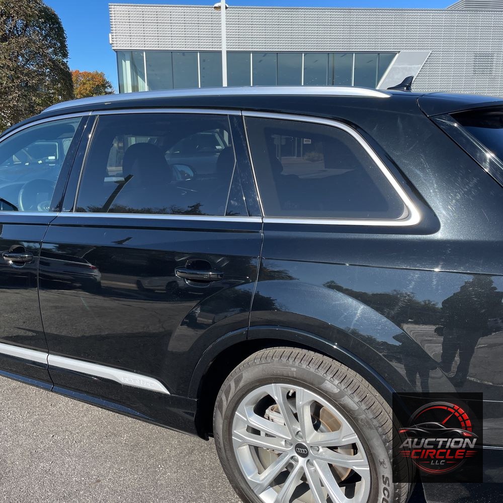 2025 Audi Q7 Prestige 55