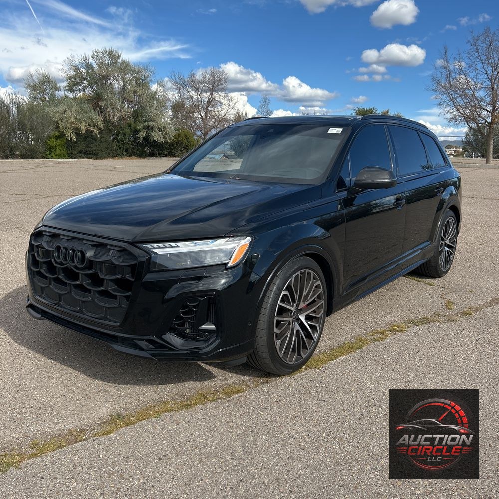 2025 Audi SQ7 Prestige