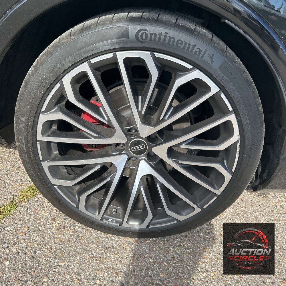 2025 Audi SQ7 Prestige