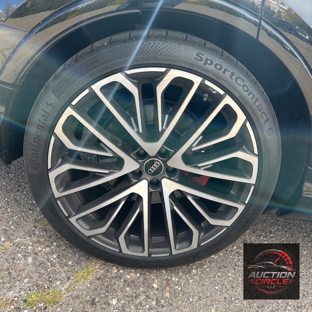 2025 Audi SQ7 Prestige