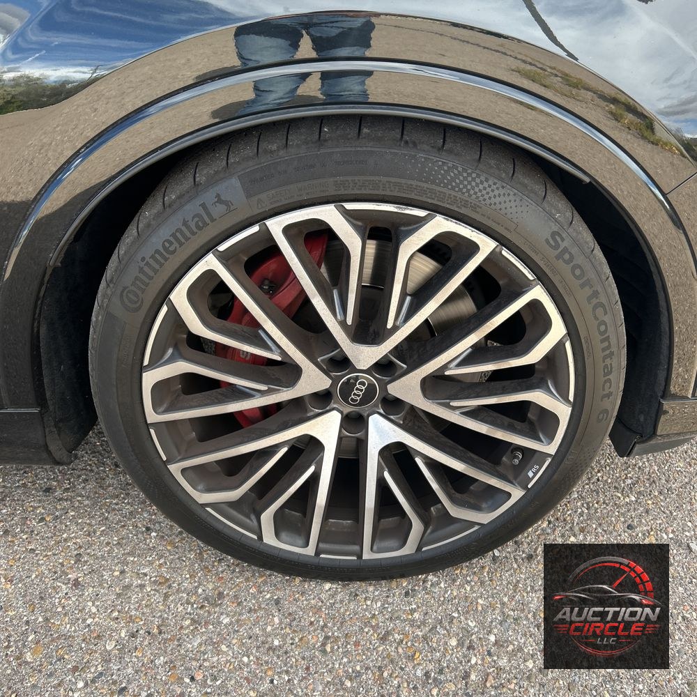 2025 Audi SQ7 Prestige