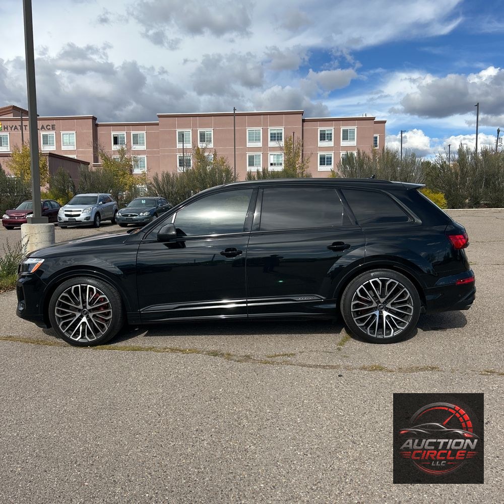 2025 Audi SQ7 Prestige