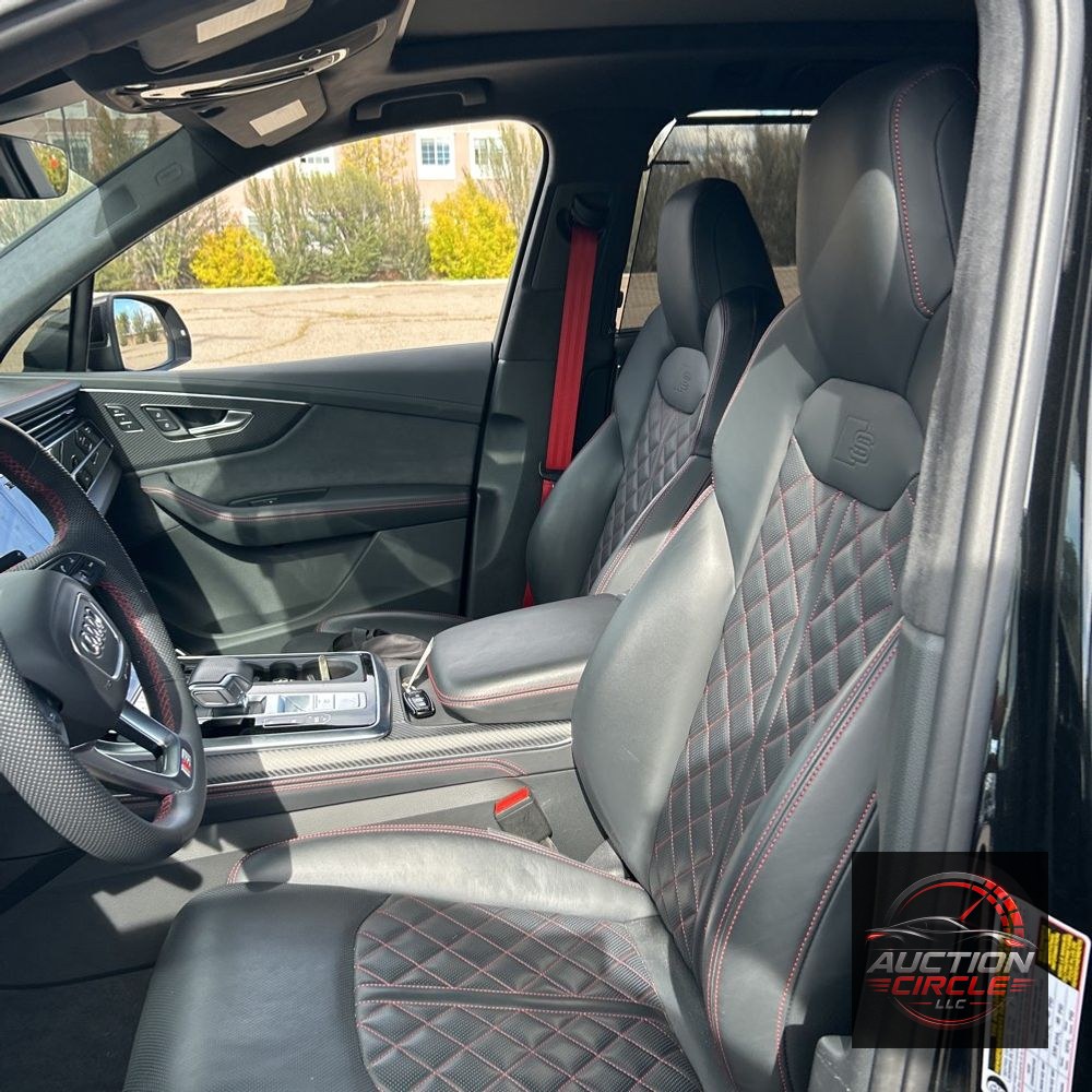 2025 Audi SQ7 Prestige