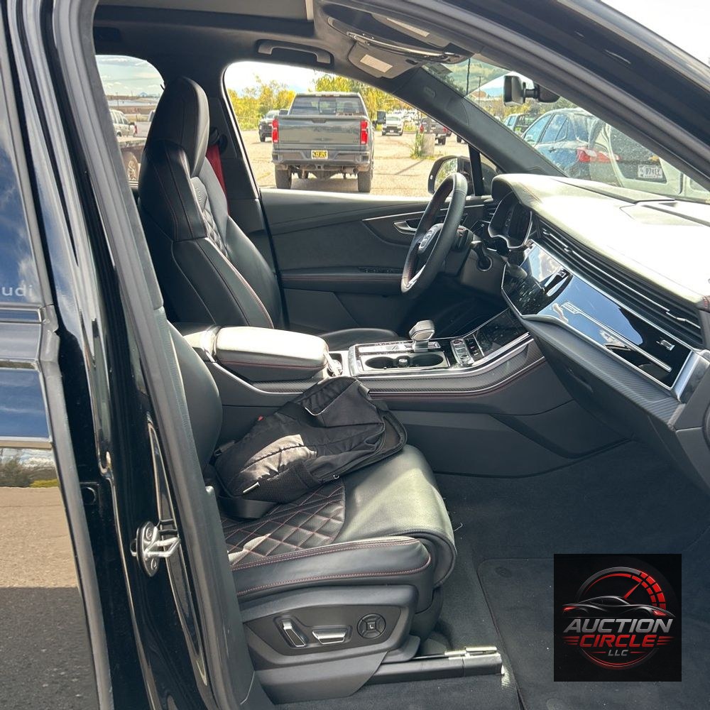 2025 Audi SQ7 Prestige