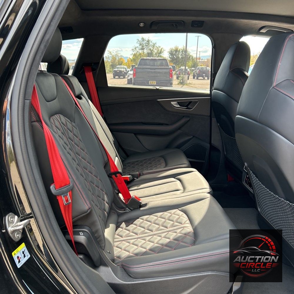 2025 Audi SQ7 Prestige
