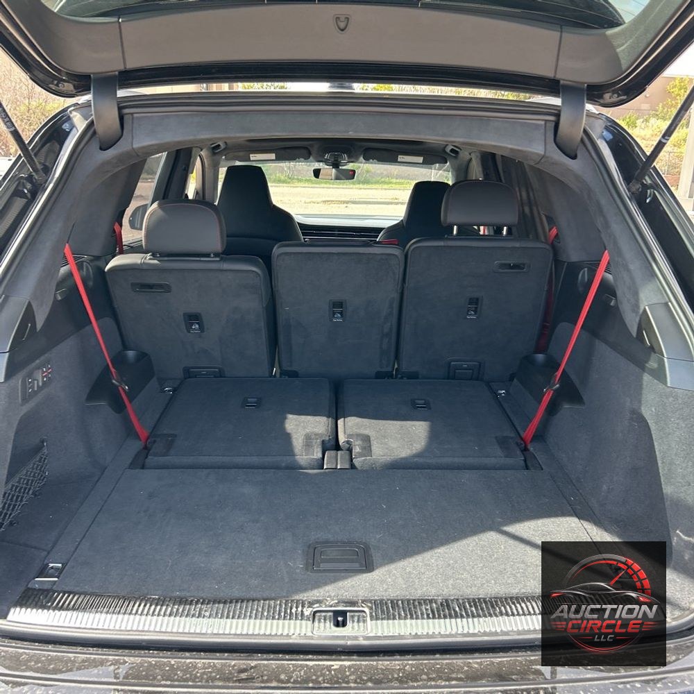 2025 Audi SQ7 Prestige