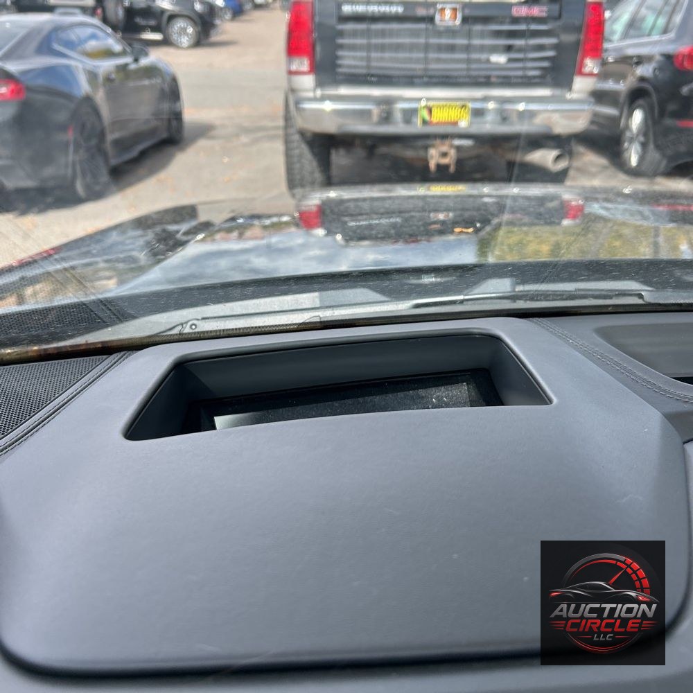 2025 Audi SQ7 Prestige