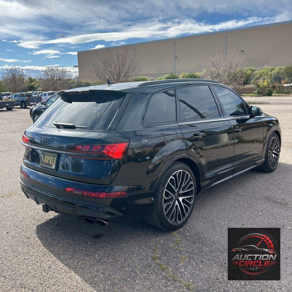 2025 Audi SQ7 Prestige