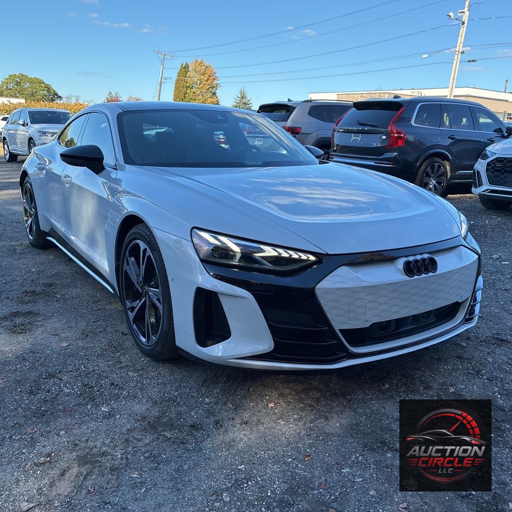2023 Audi e-tron GT Prestige