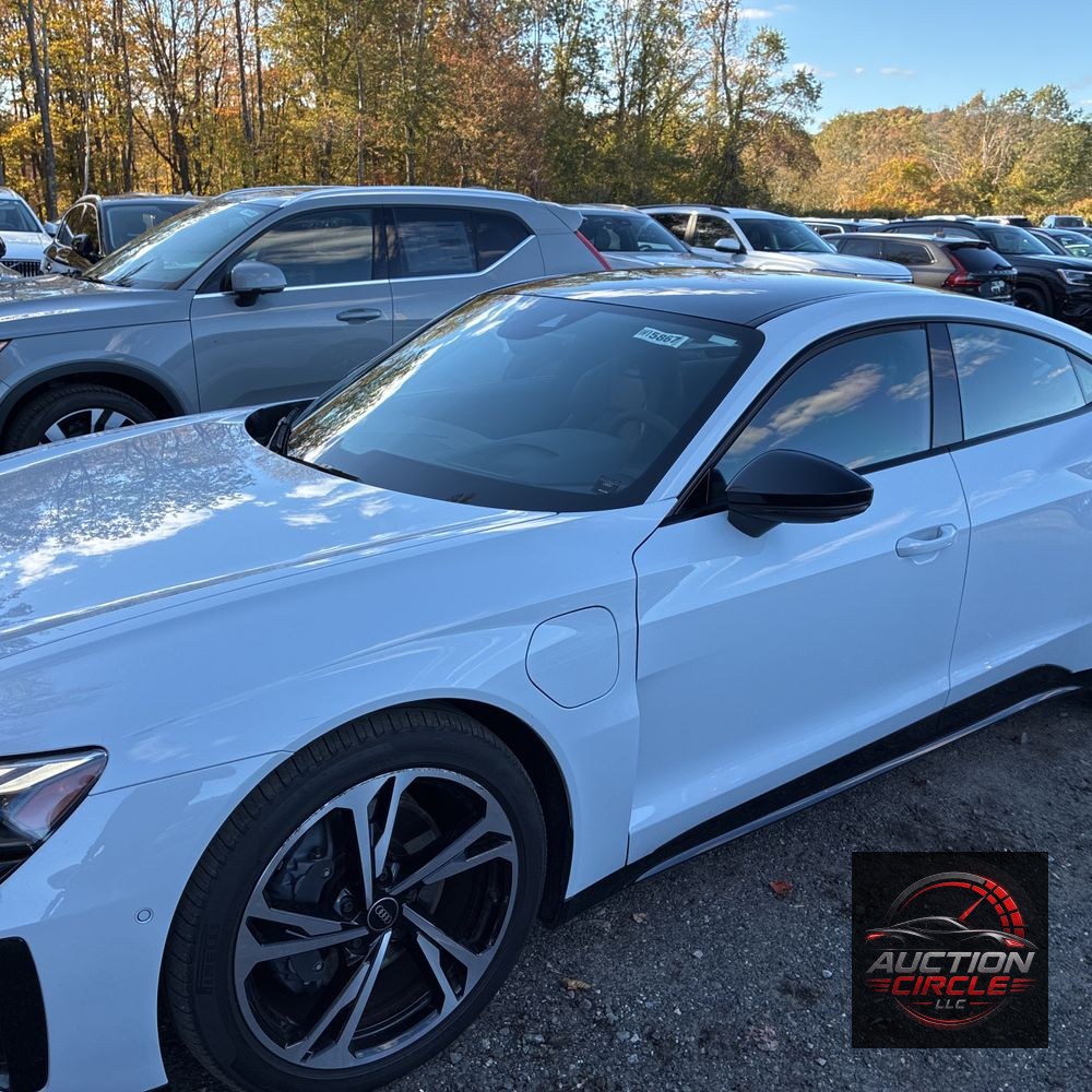 2023 Audi e-tron GT Prestige