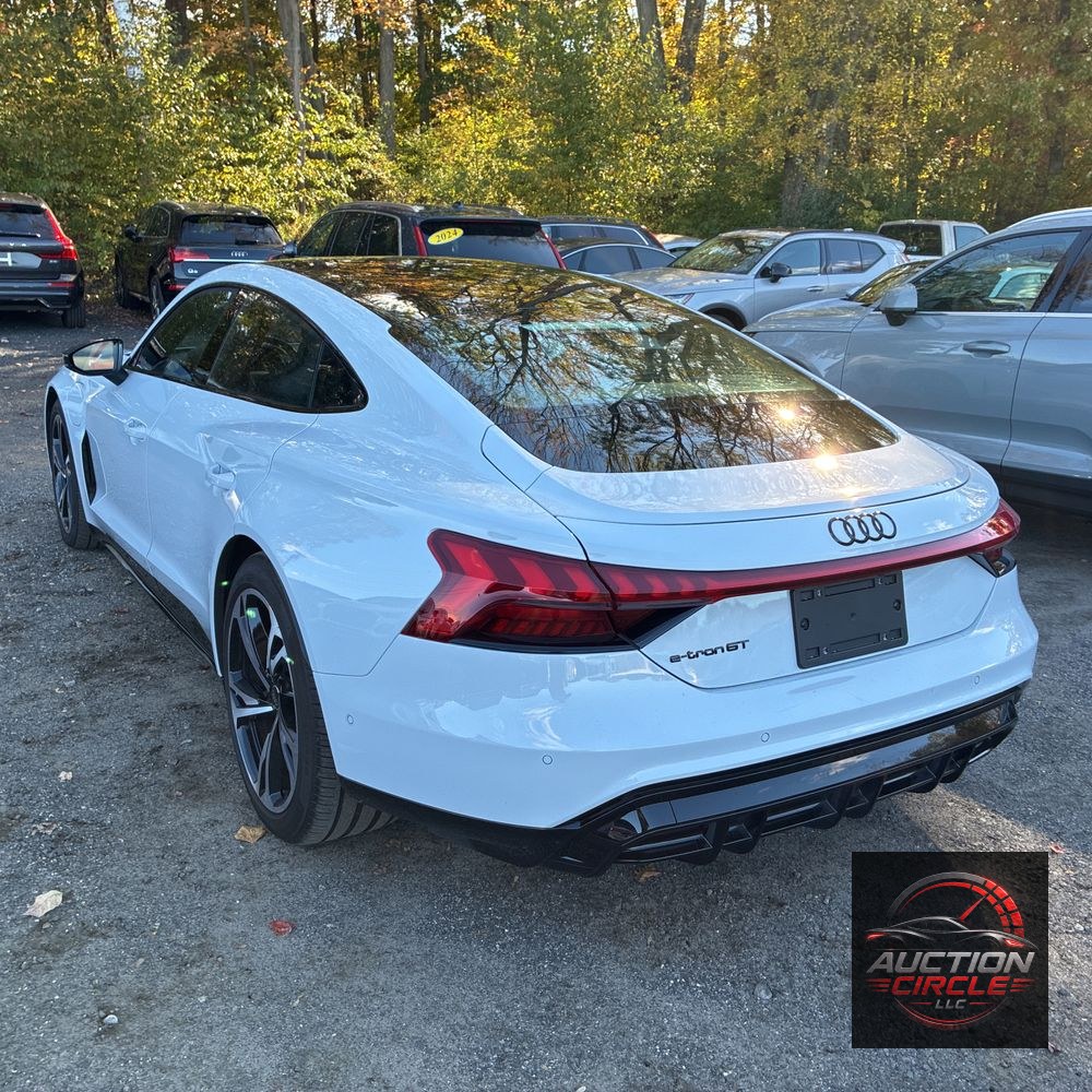 2023 Audi e-tron GT Prestige