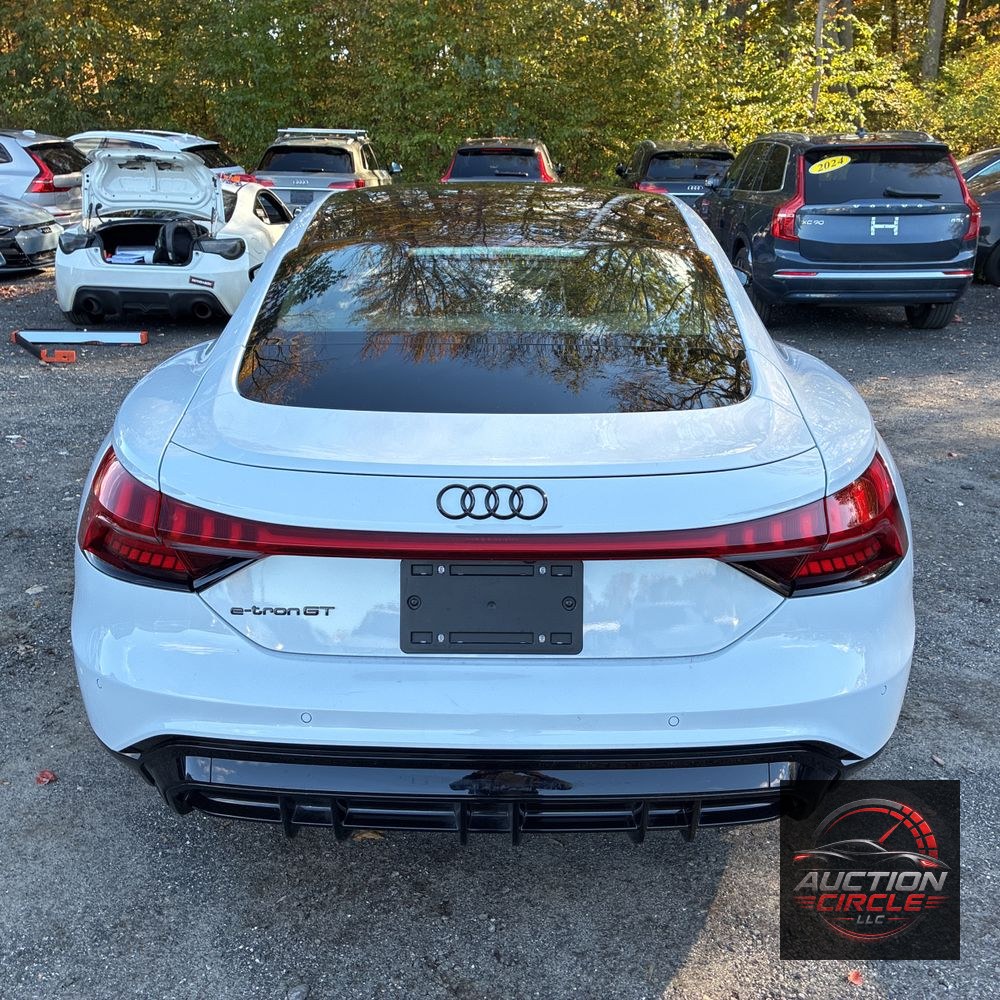 2023 Audi e-tron GT Prestige