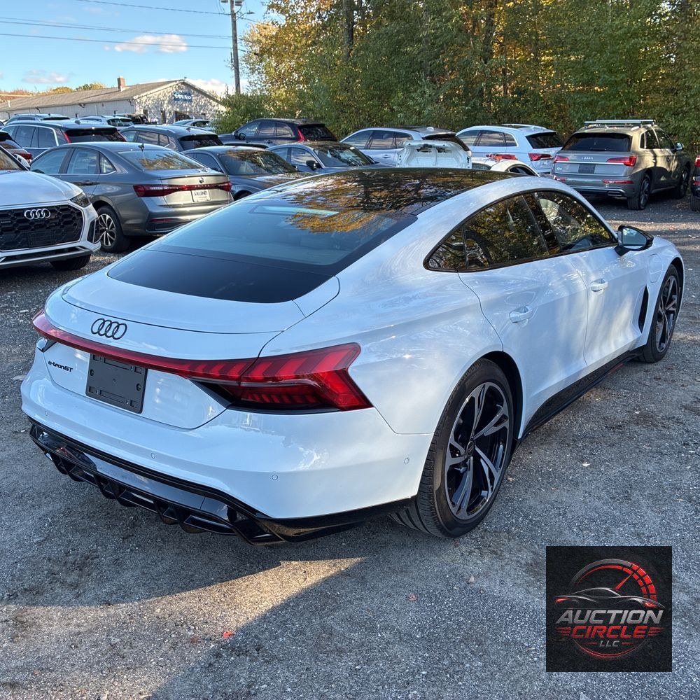 2023 Audi e-tron GT Prestige