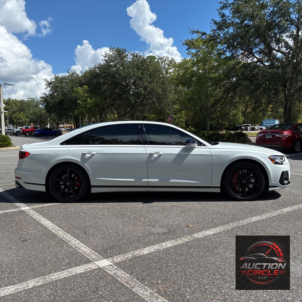 2023 Audi S8