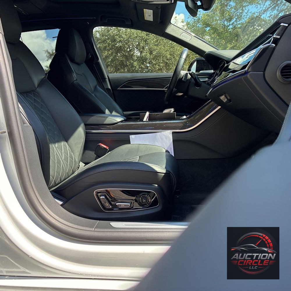 2023 Audi S8