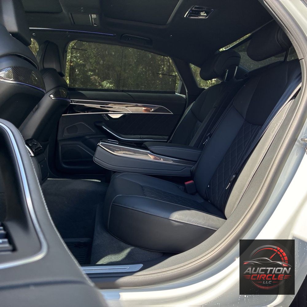 2023 Audi S8