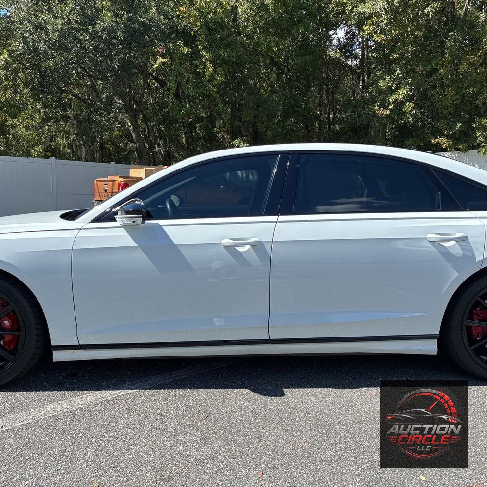2023 Audi S8