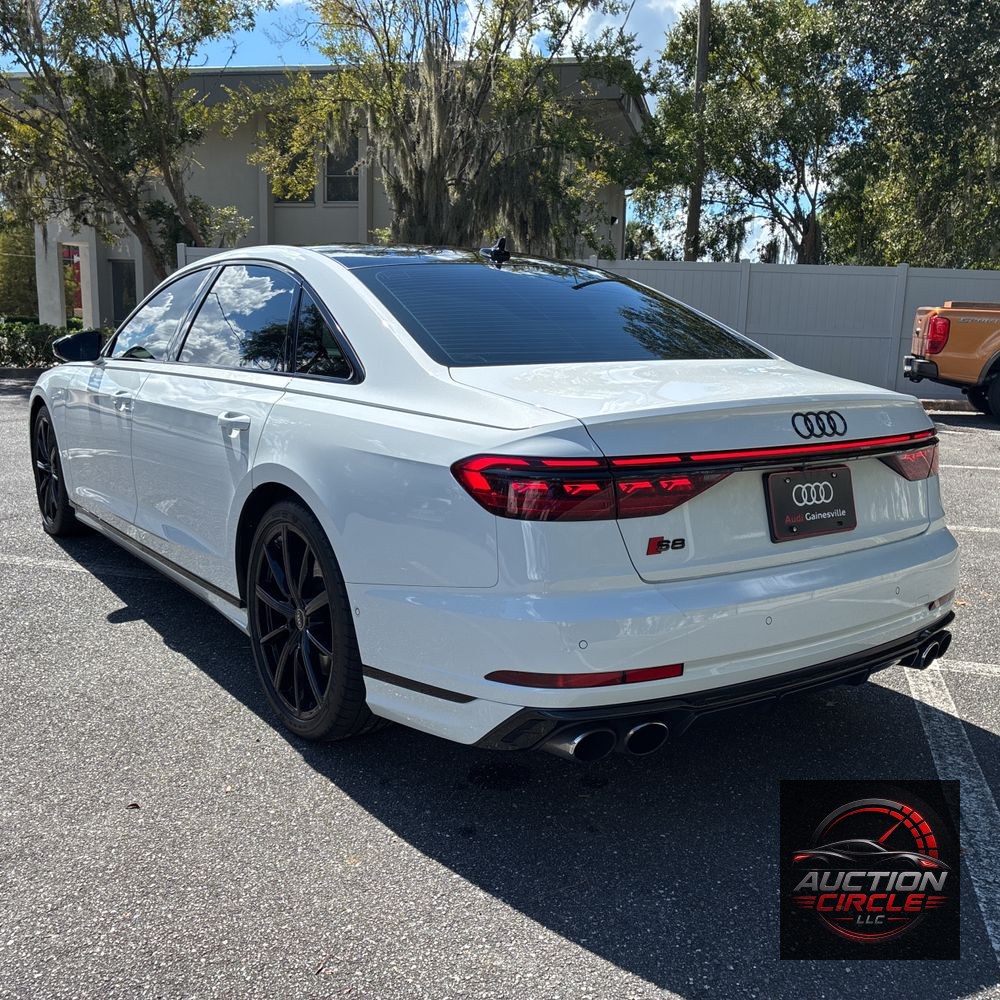 2023 Audi S8