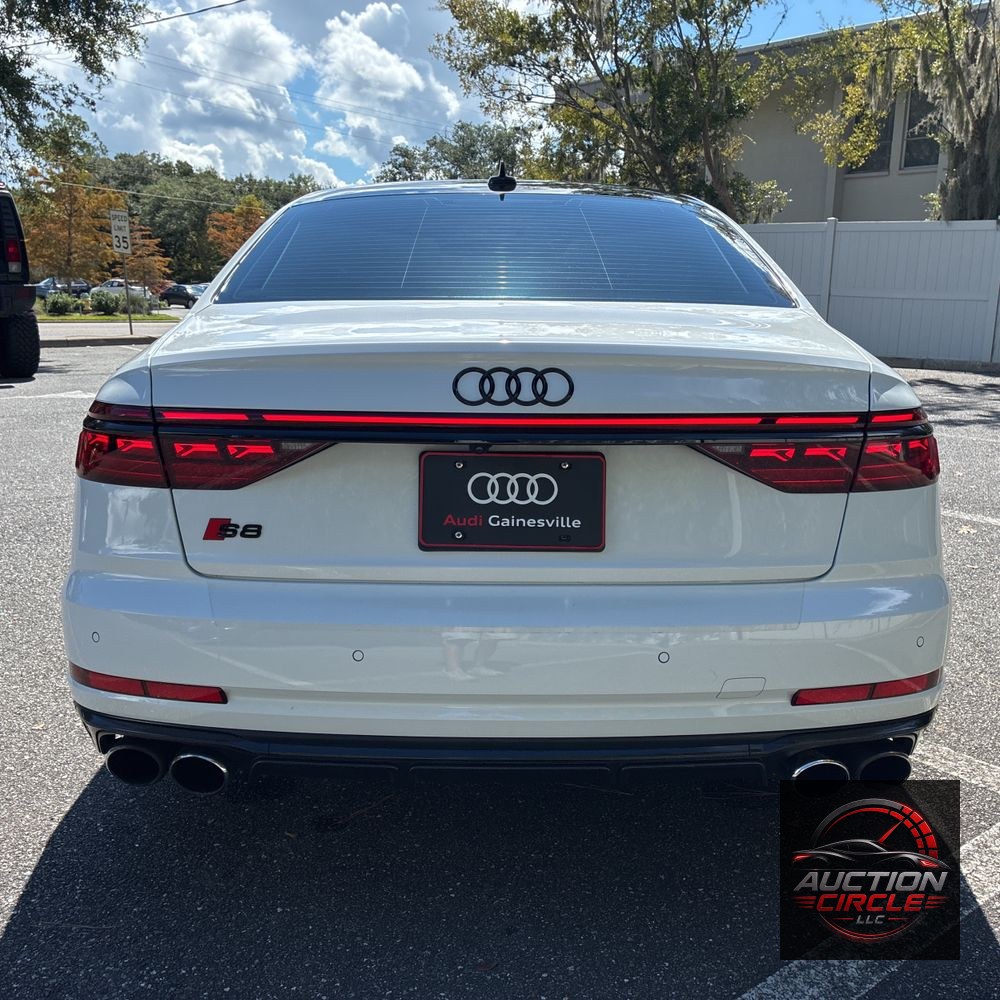 2023 Audi S8