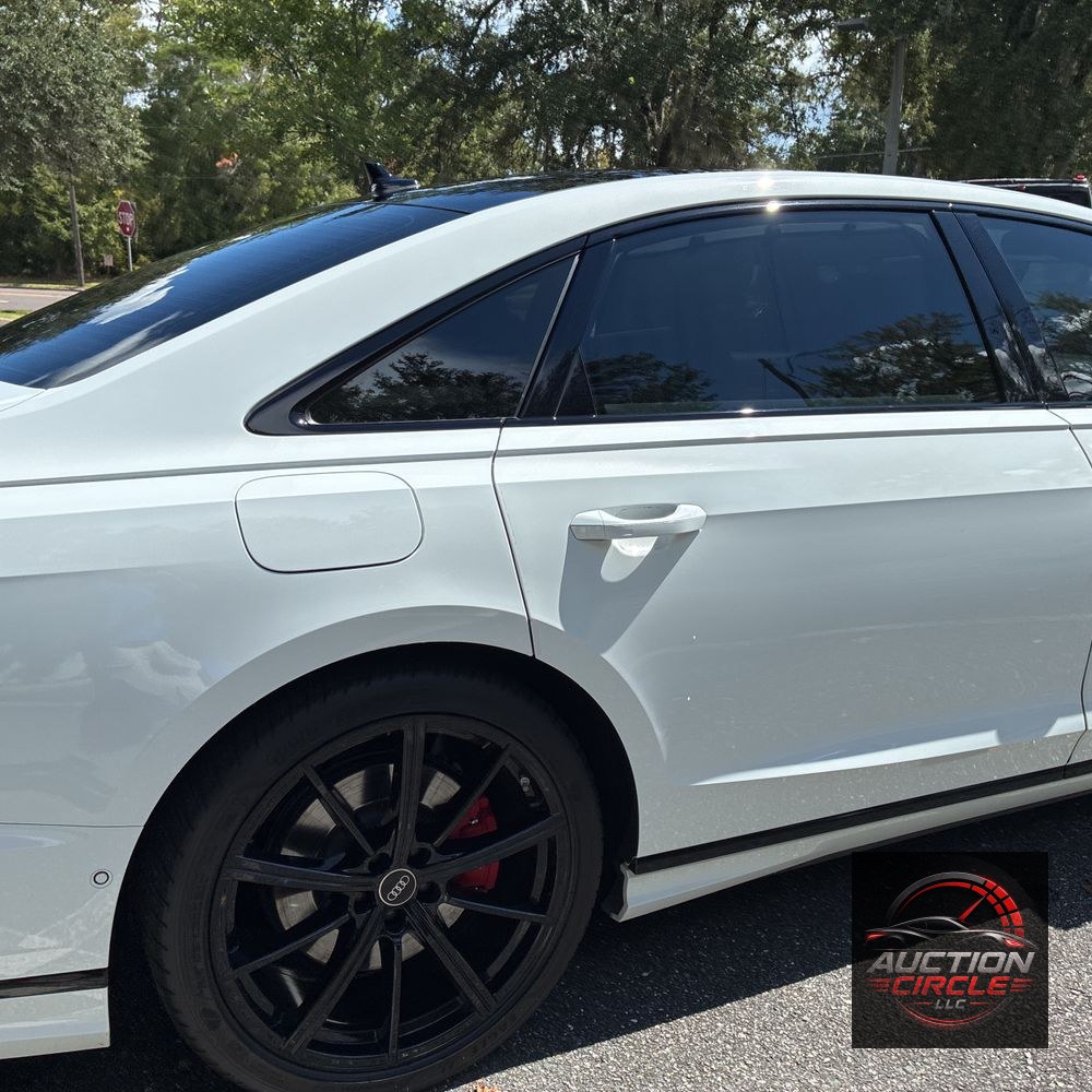 2023 Audi S8