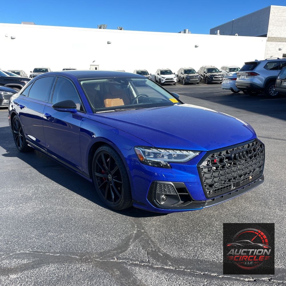 2023 Audi S8