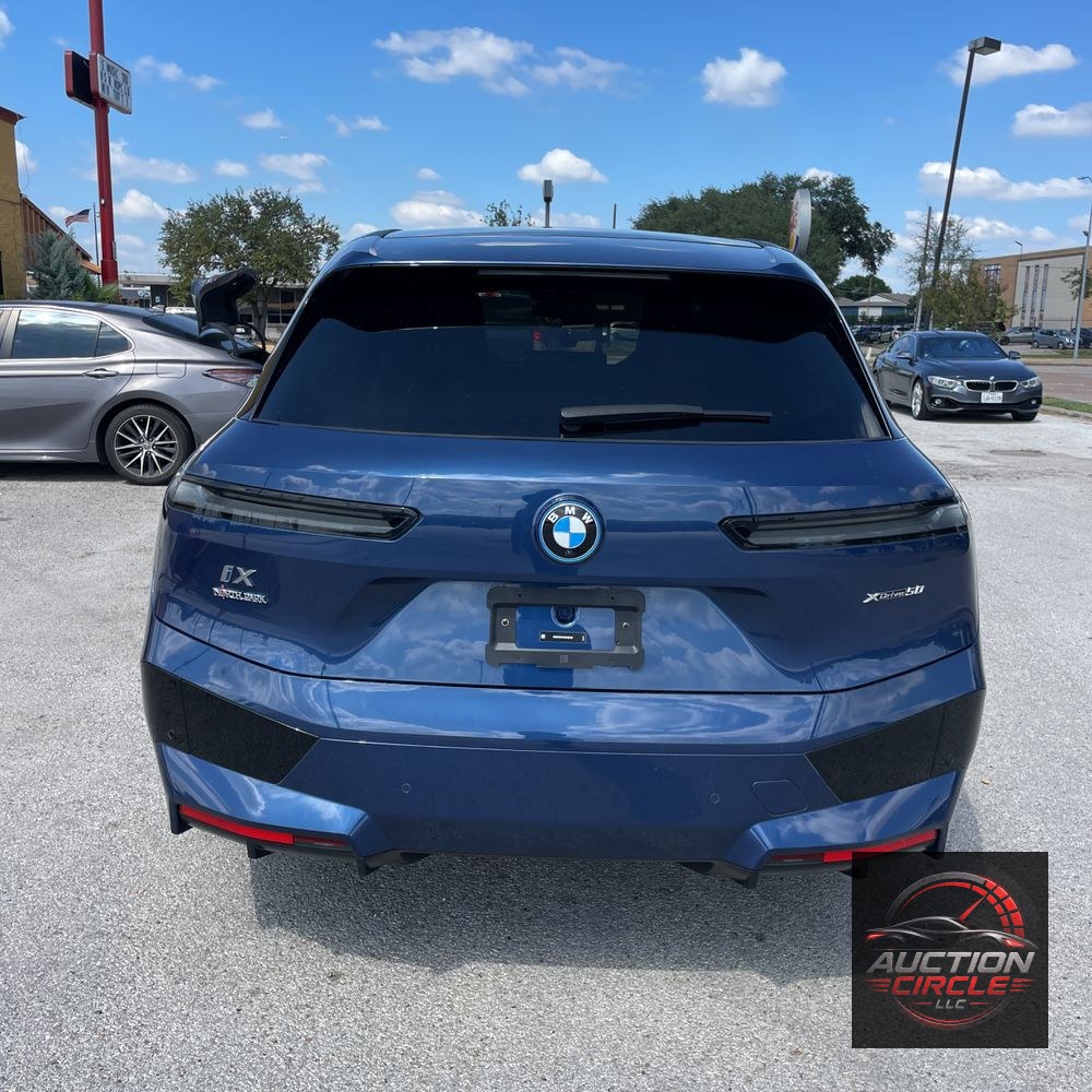 2024 BMW iX xDrive50