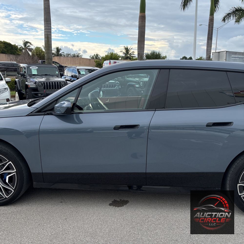 2024 BMW iX xDrive50