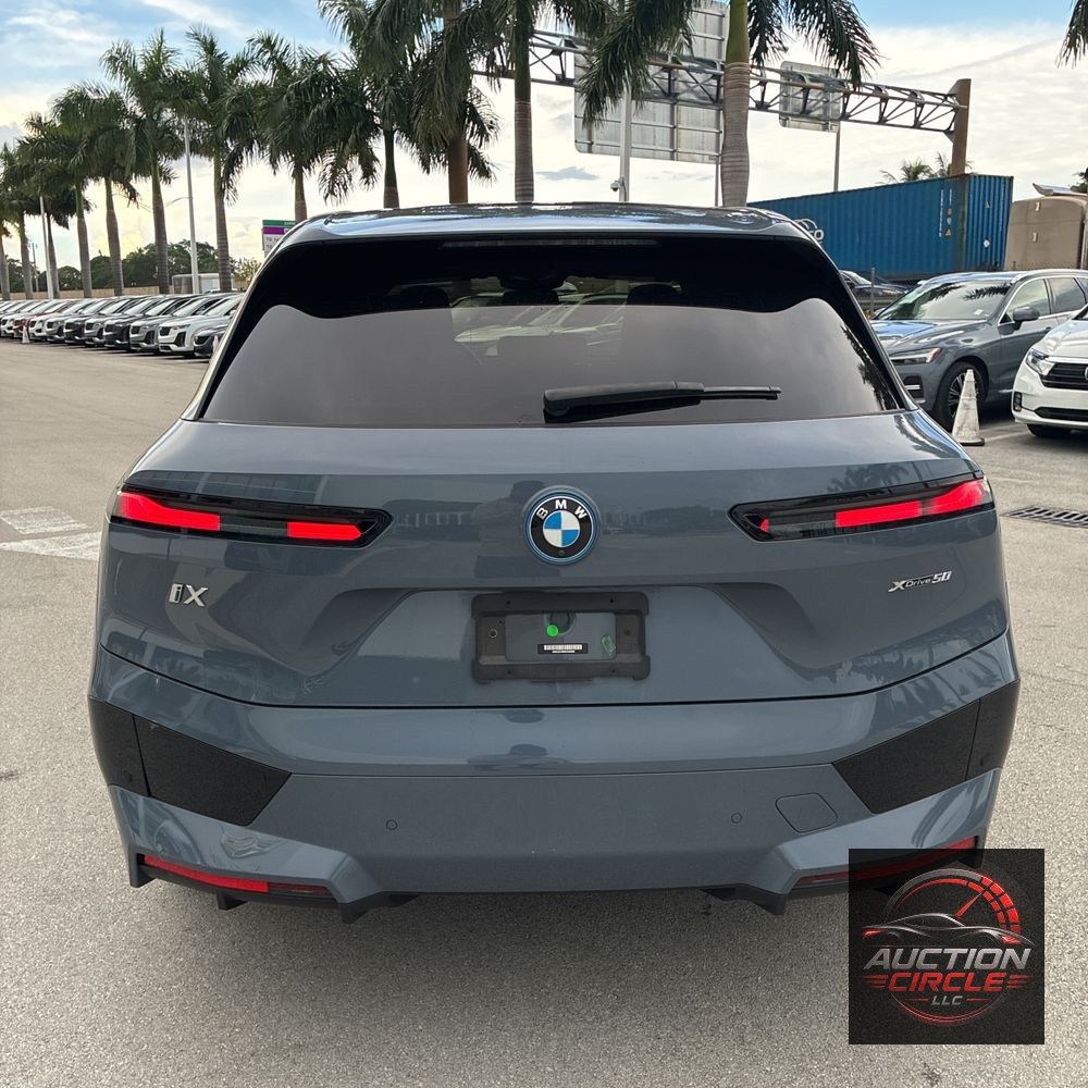 2024 BMW iX xDrive50