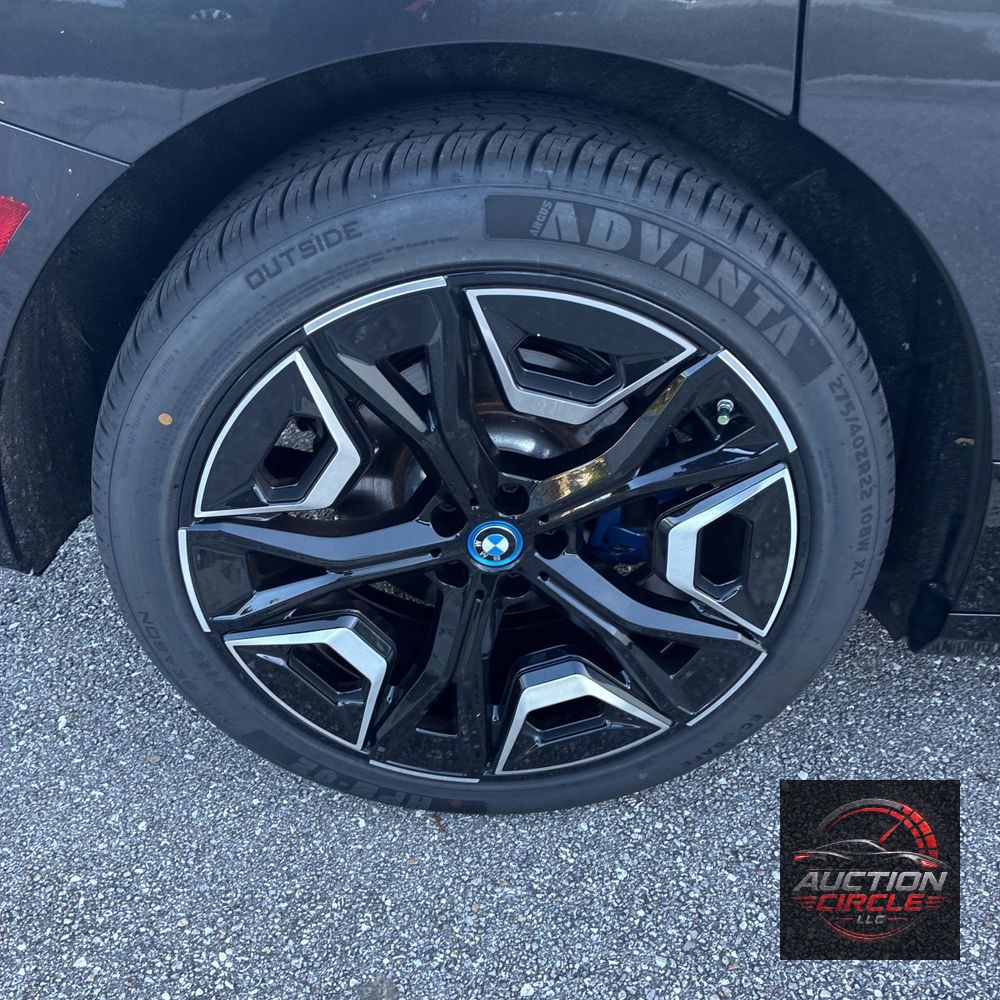 2025 BMW iX xDrive50