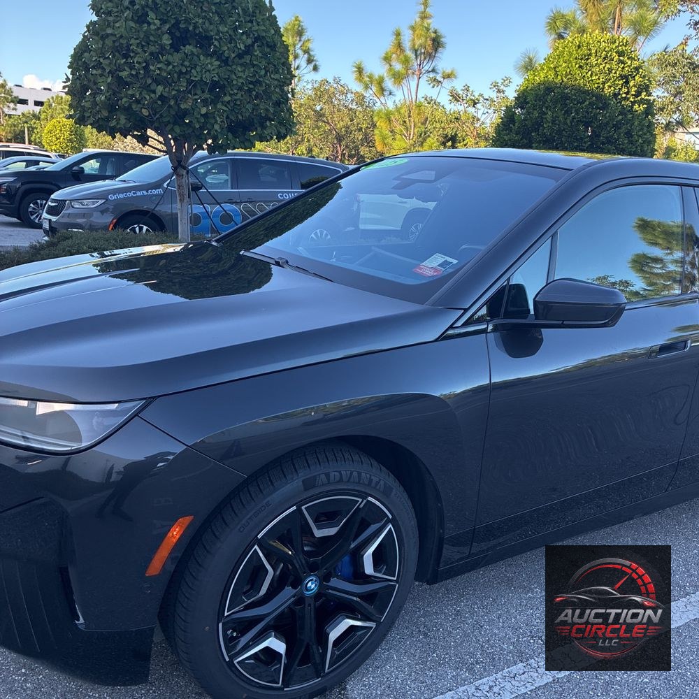 2025 BMW iX xDrive50