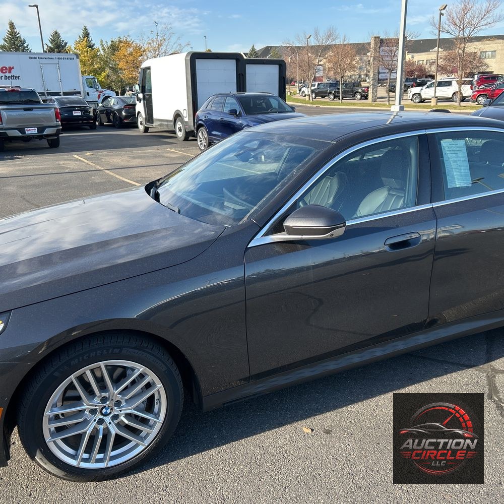 2025 BMW 5-Series 540i xDrive