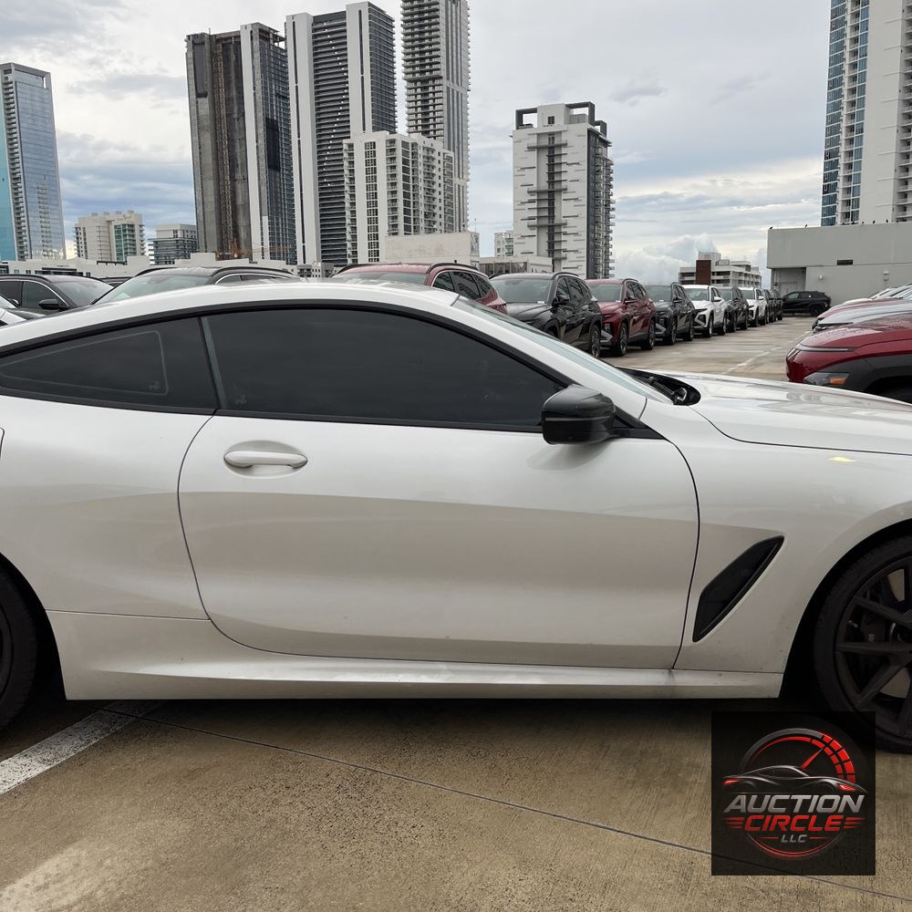 2024 BMW 8-Series M850xi