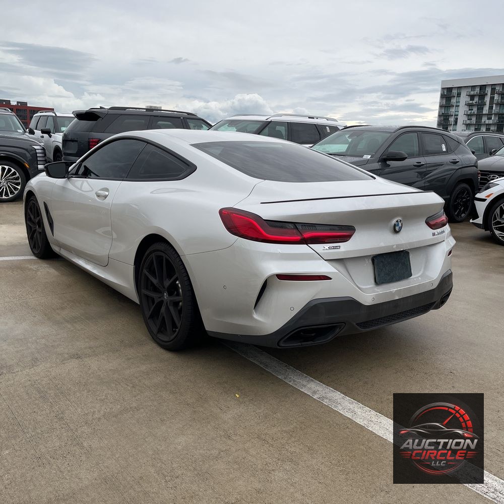 2024 BMW 8-Series M850xi