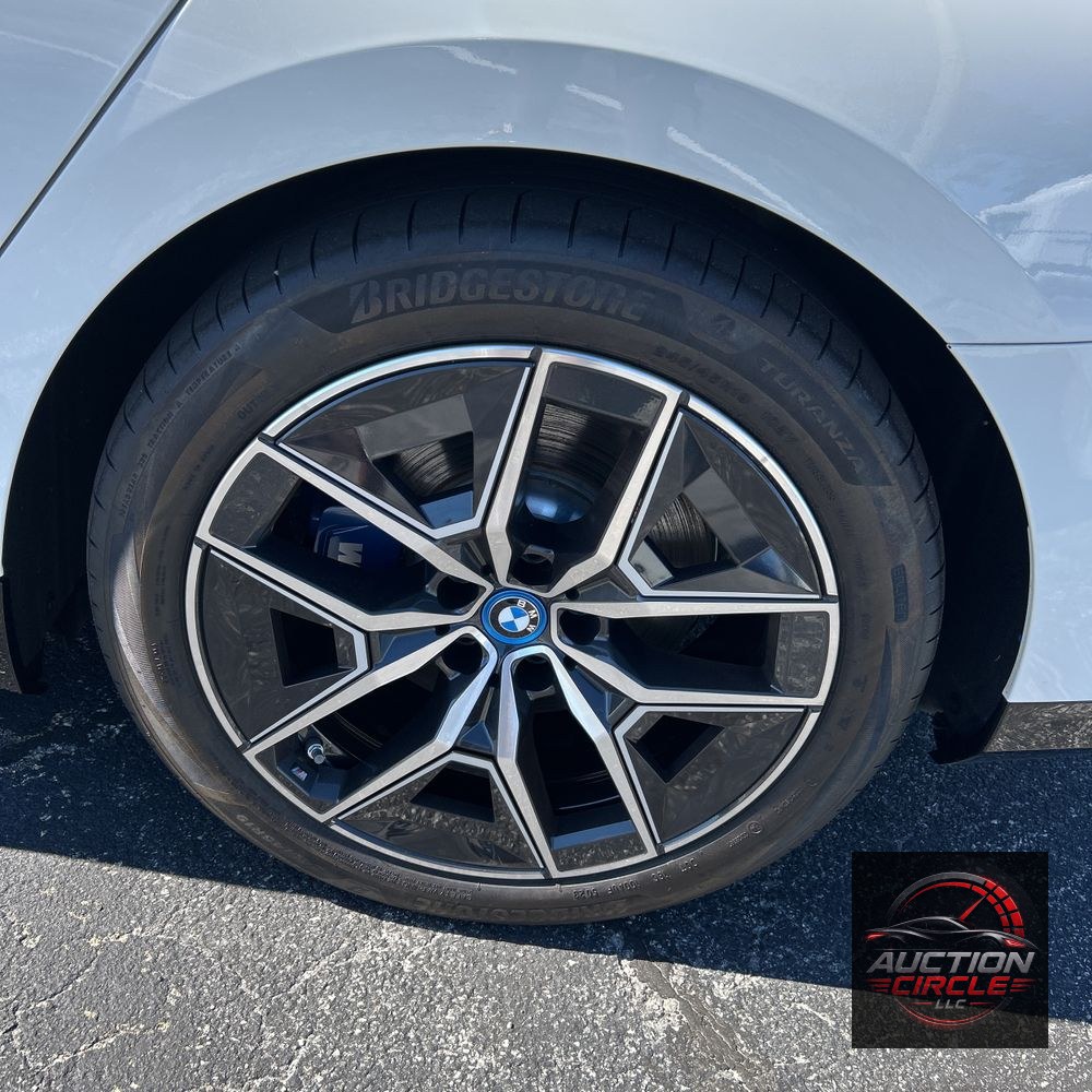 2024 BMW i5 eDrive40