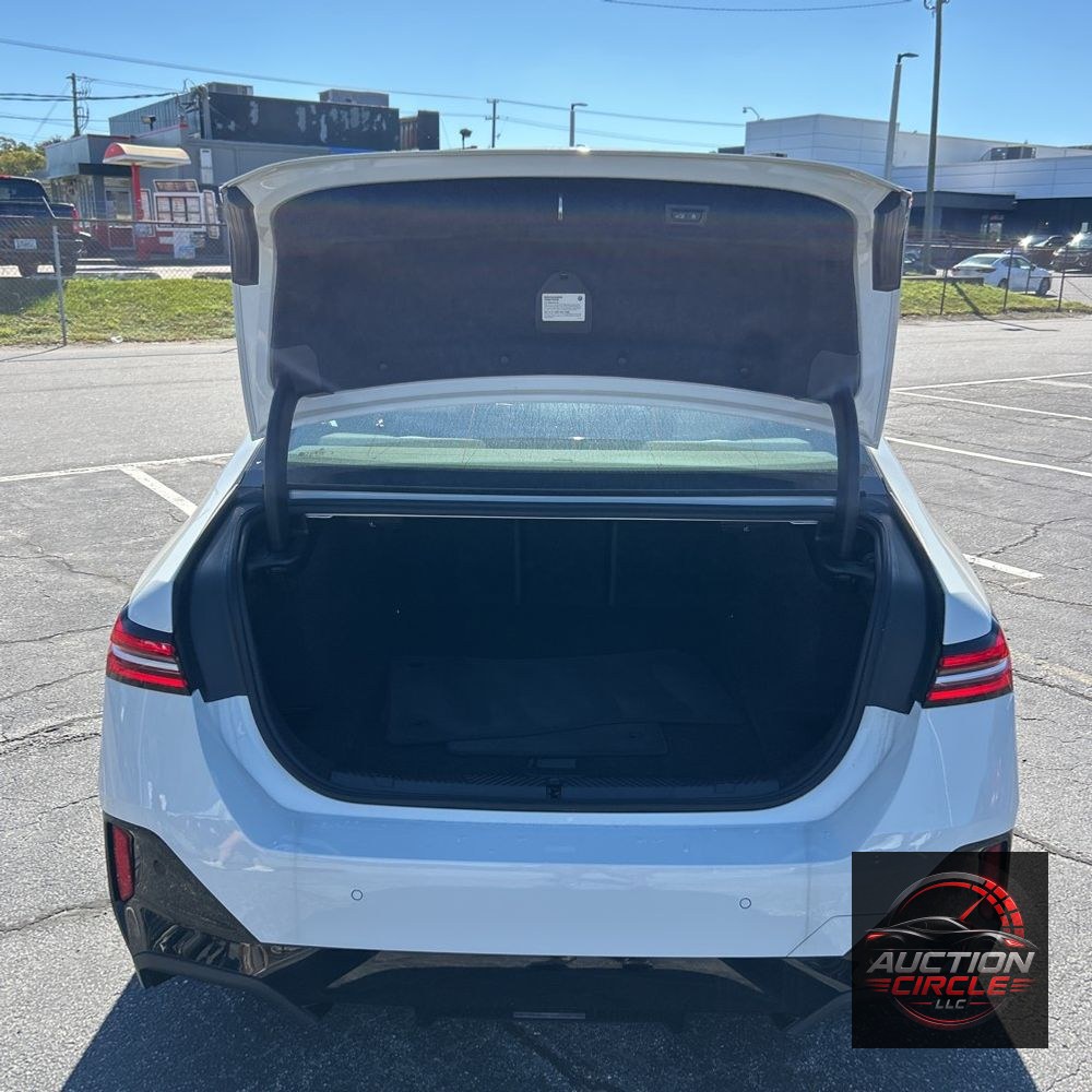 2024 BMW i5 eDrive40