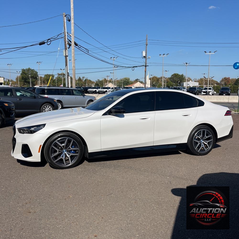 2024 BMW i5 M60