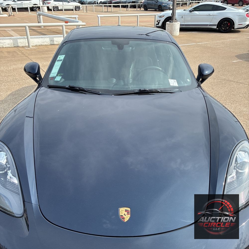 2017 Porsche 718 Cayman Base