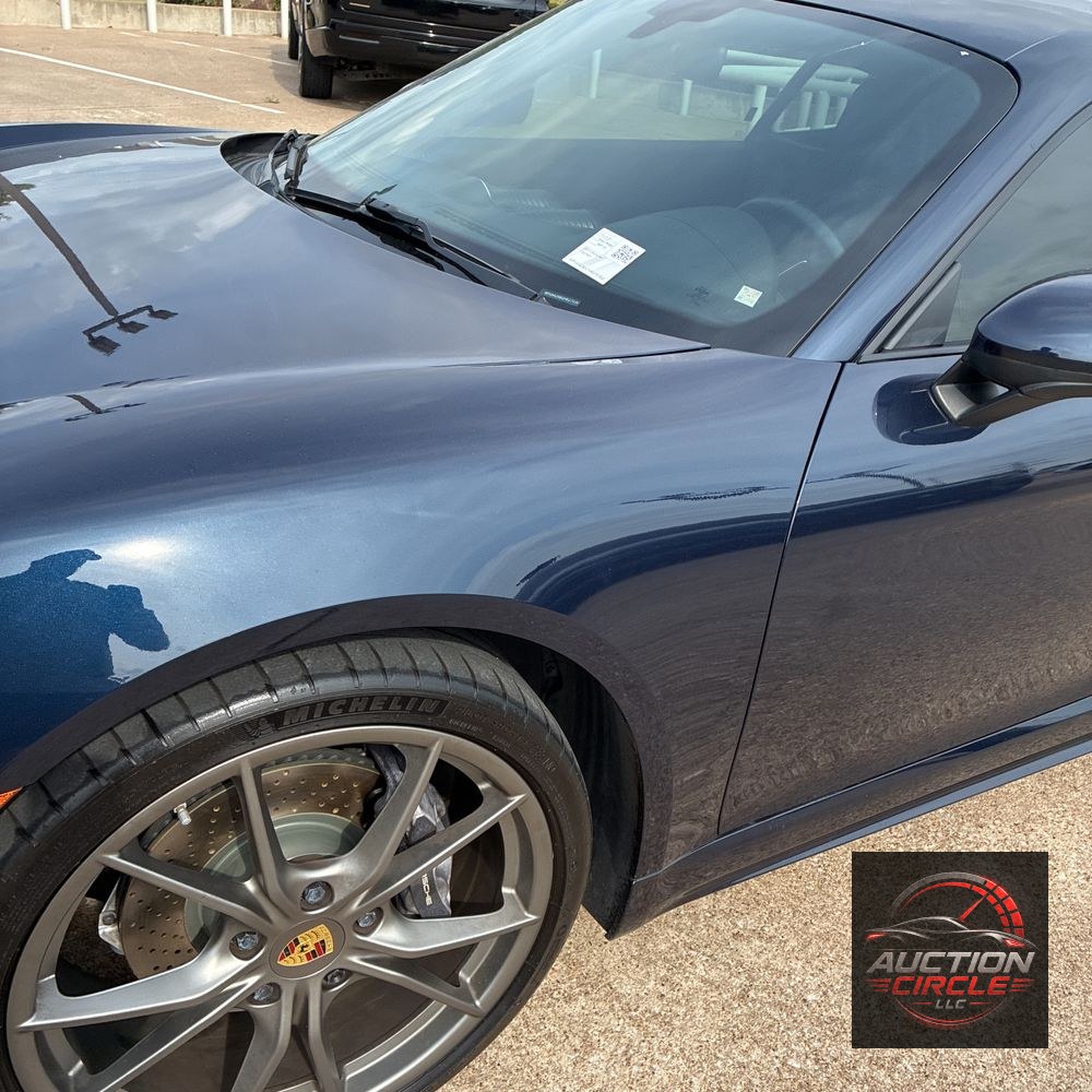 2017 Porsche 718 Cayman Base