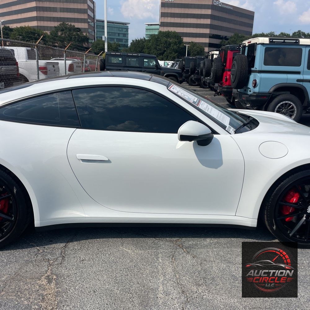 2024 Porsche 911 Carrera