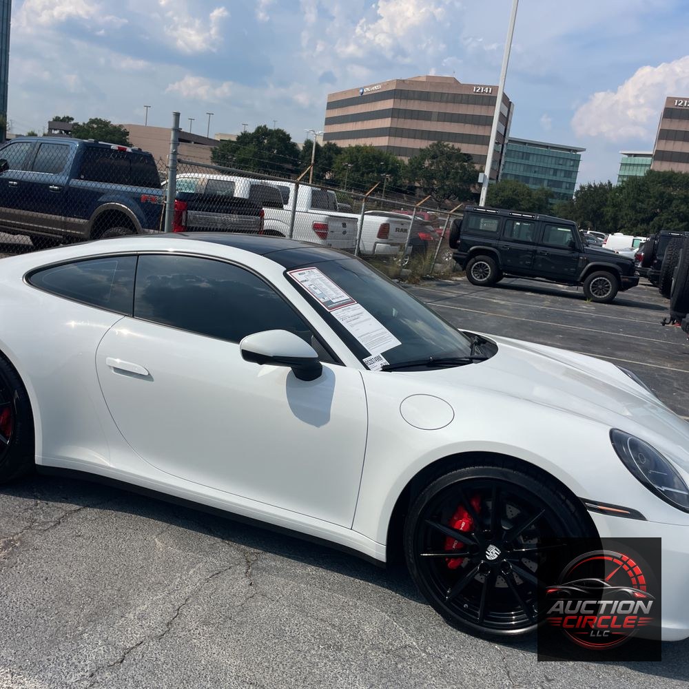 2024 Porsche 911 Carrera