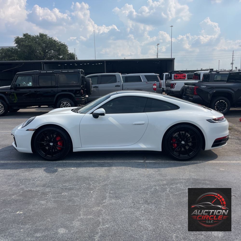 2024 Porsche 911 Carrera