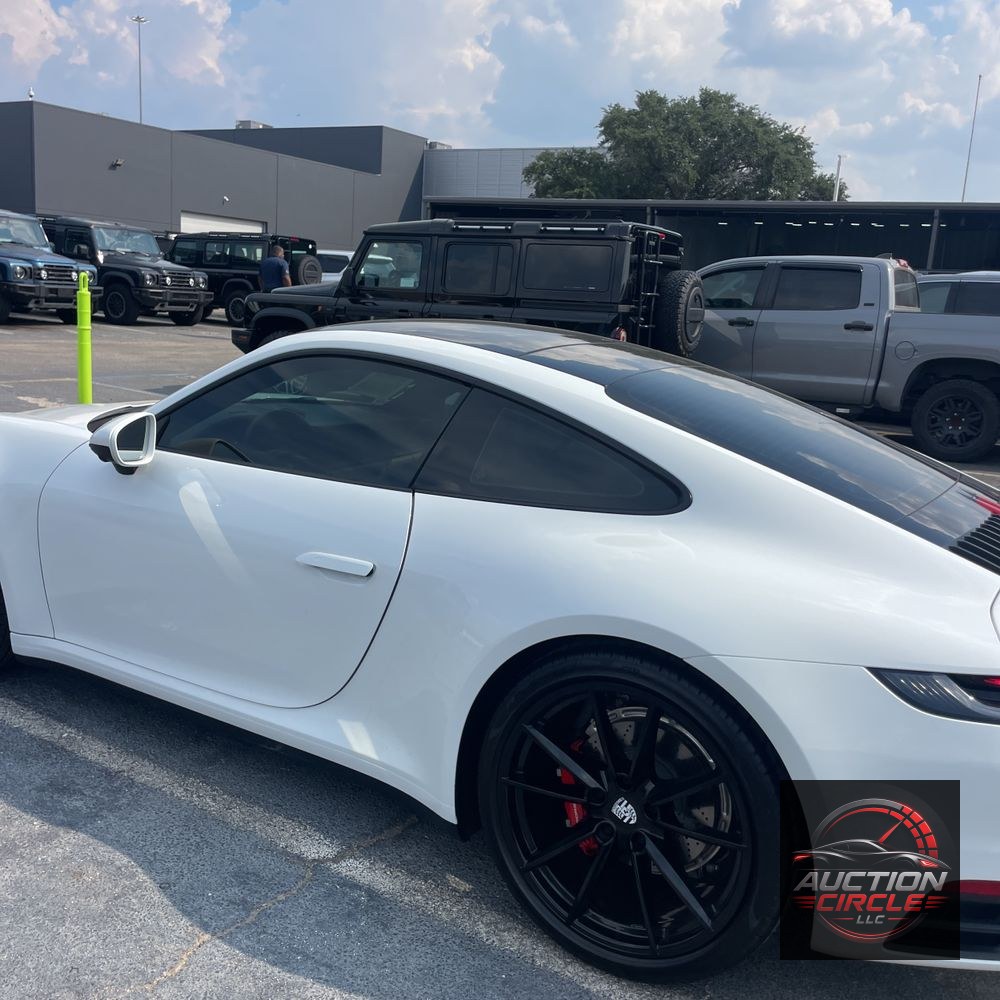 2024 Porsche 911 Carrera