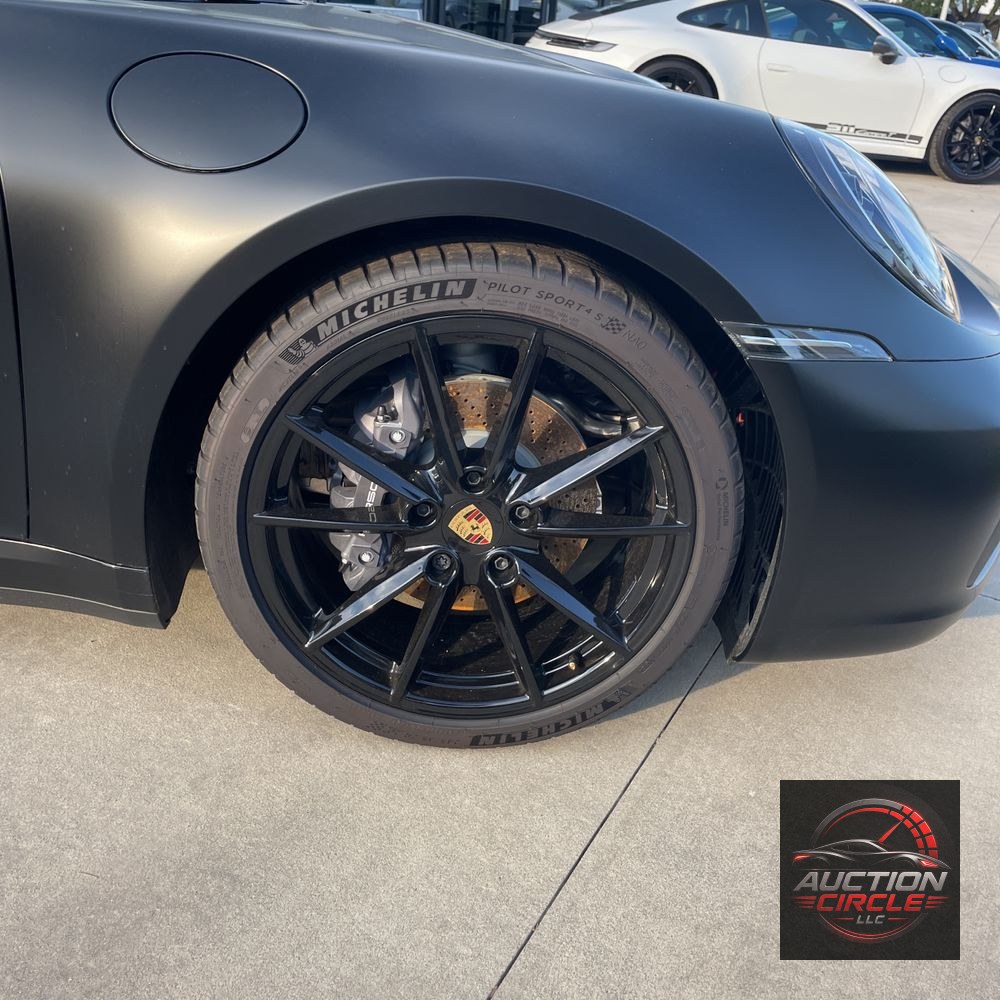 2024 Porsche 911 Carrera