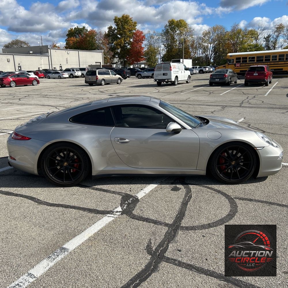 2013 Porsche 911 Carrera 4 4S
