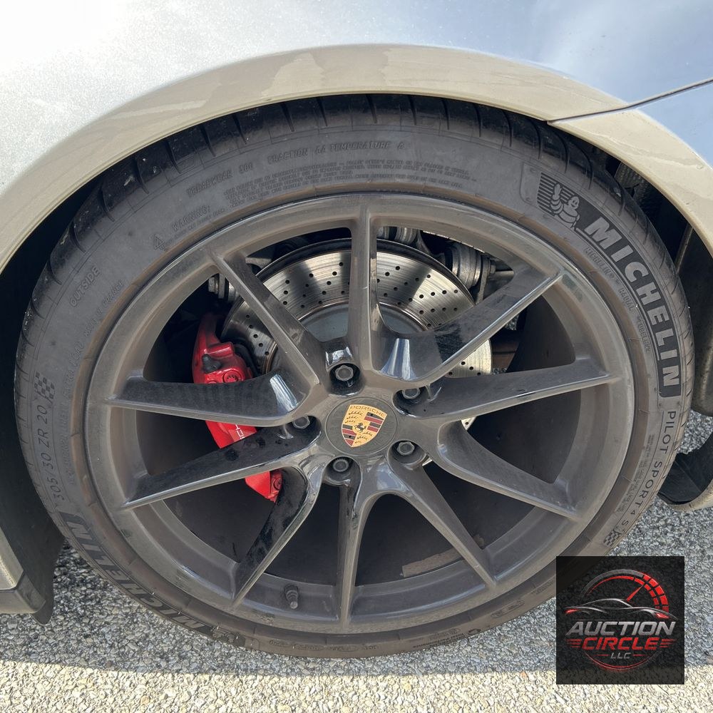 2013 Porsche 911 Carrera 4 4S