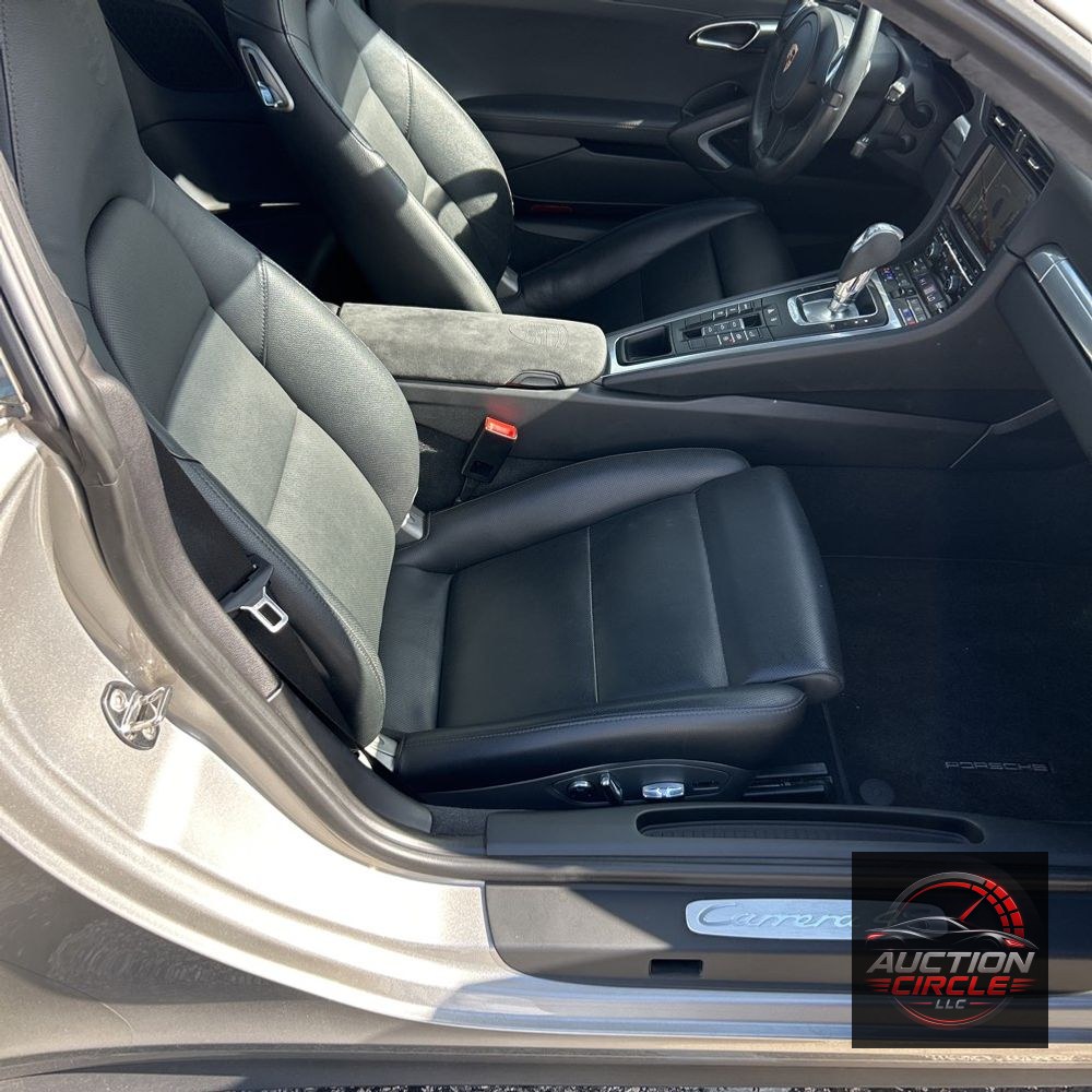 2013 Porsche 911 Carrera 4 4S