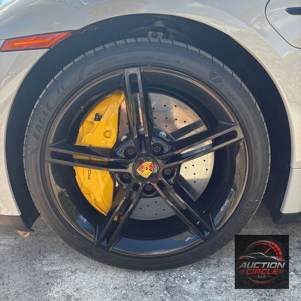 2021 Porsche Taycan Turbo S