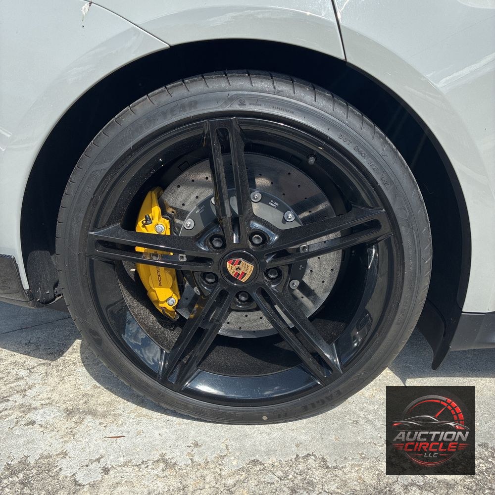 2021 Porsche Taycan Turbo S